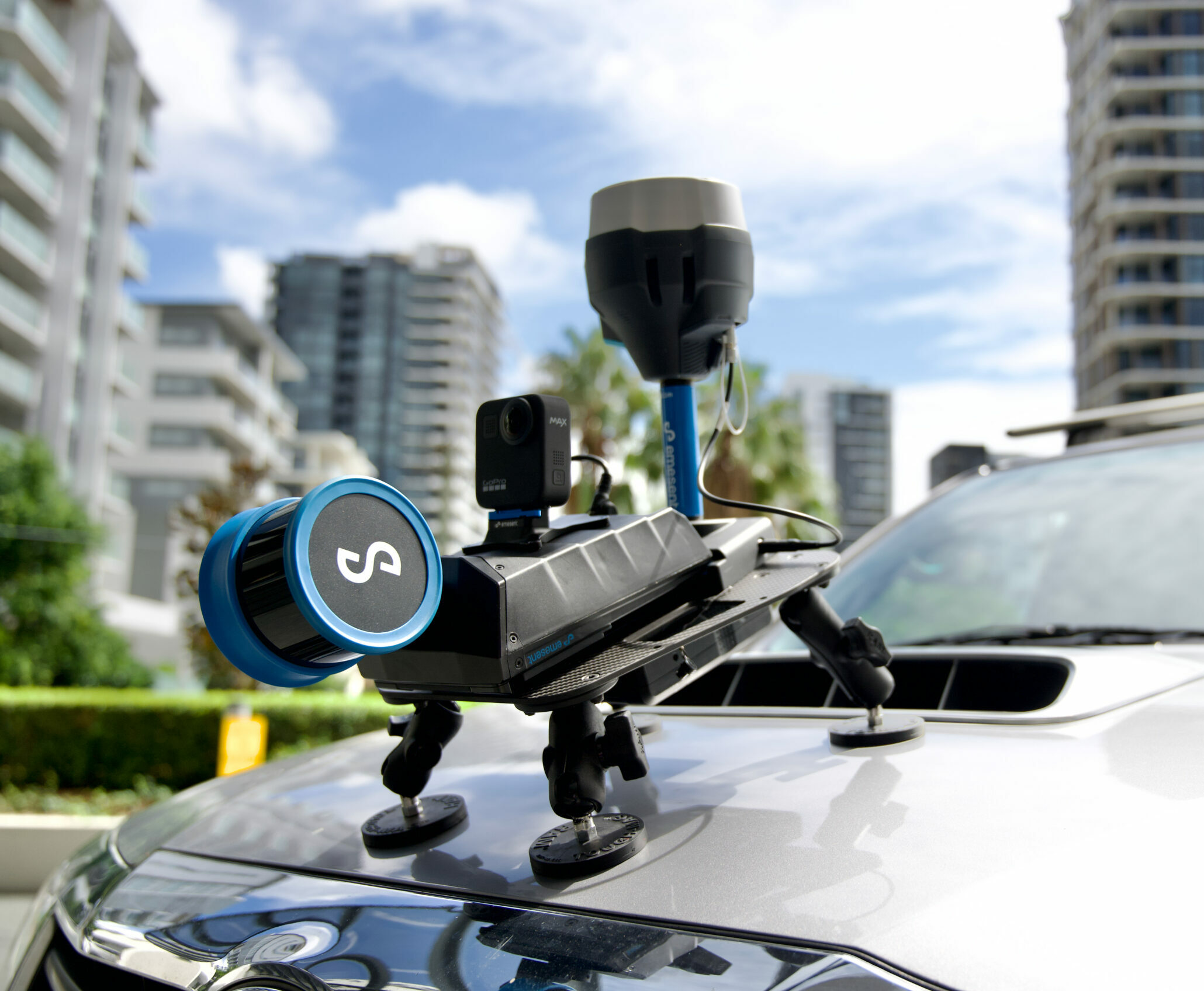Montura Vehicular RTK para Hovermap